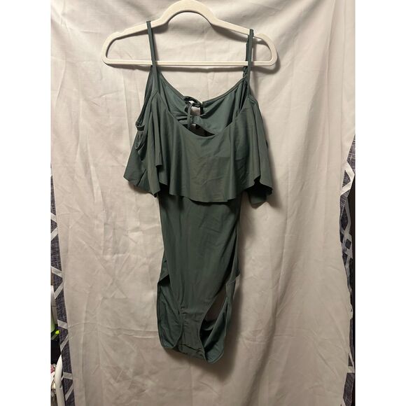 NWT Aerie Woman One Piece Swimwear Ruffle Front Open Back Size XL Green - Picture 1 of 4